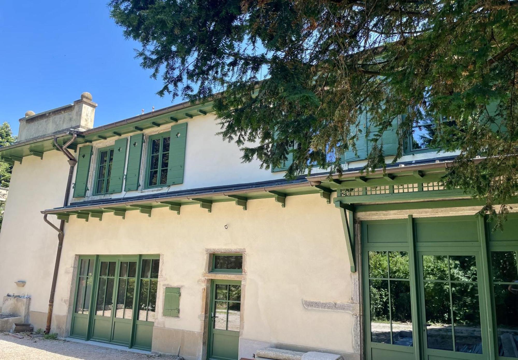 Отель Domaine De Bellescize Chasselay Экстерьер фото